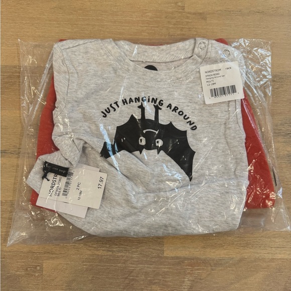 NWT dot Australia hanging around set - Picture 4 of 6